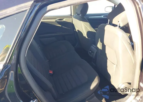 2020 Ford Fusion Se z USA, uszkodzony, nr VIN 3FA6P0HD2LR172330